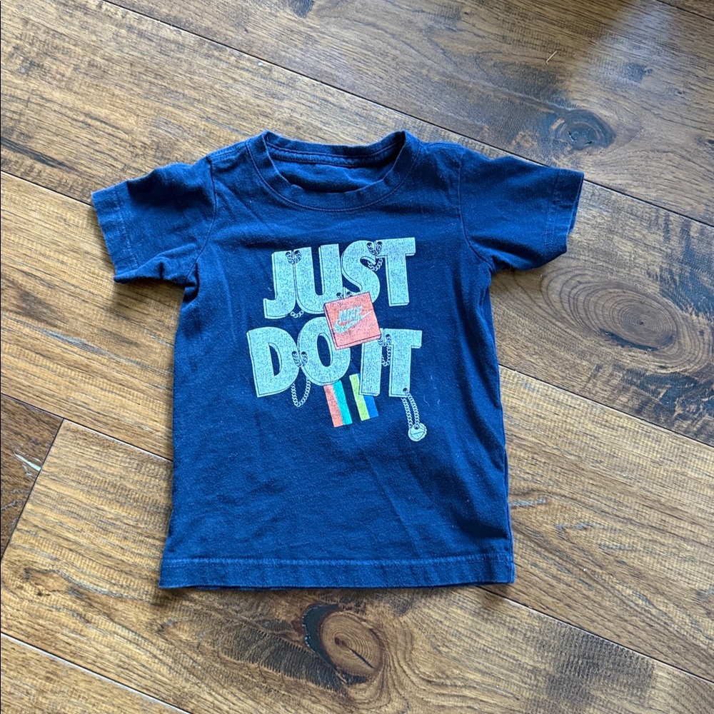 Nike Navy Blue T-Shirt 4T